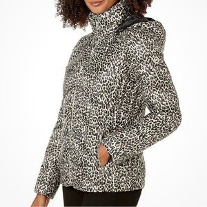 Michael Kors Leopard Print Down Puffer Jacket
Size Small